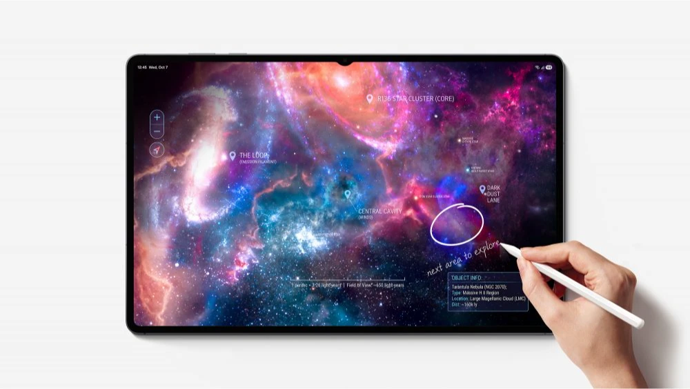 Galaxy Tab S12 Ultraの大画面へSペンで書き込むSamsung公式の使用イメージ